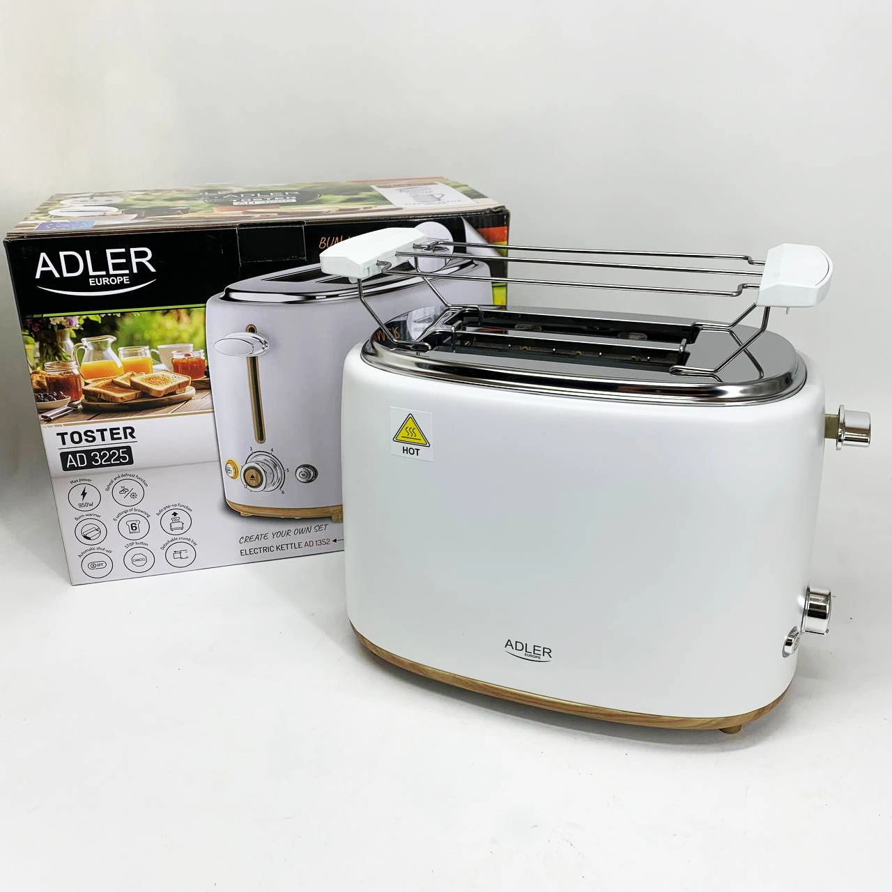 Електричний тостер 900 Вт на 2 тости з підставкою для підігріву булочок, білий