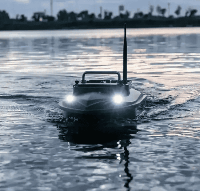 Прикормочний кораблик Flytec V050 на радіокеруванні для риболовлі фото 4